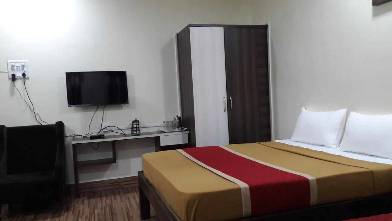 Hotel City Comfort Маргао Экстерьер фото